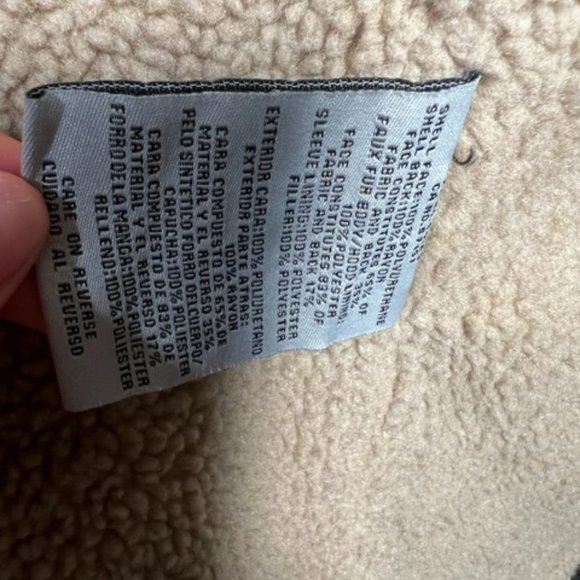 Levis Faux Leather Small Zip Up Jacket - Picture 9 of 9